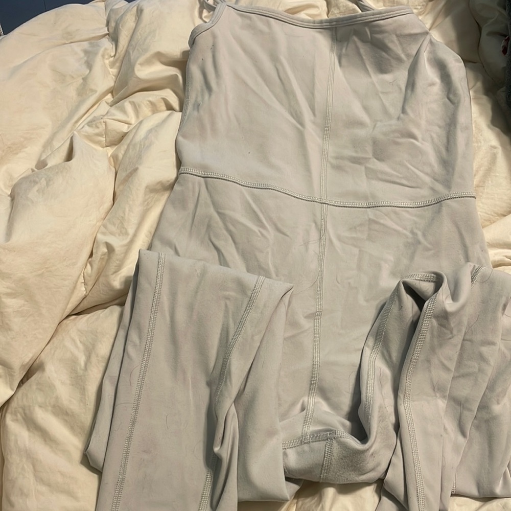 One piece Aritzia